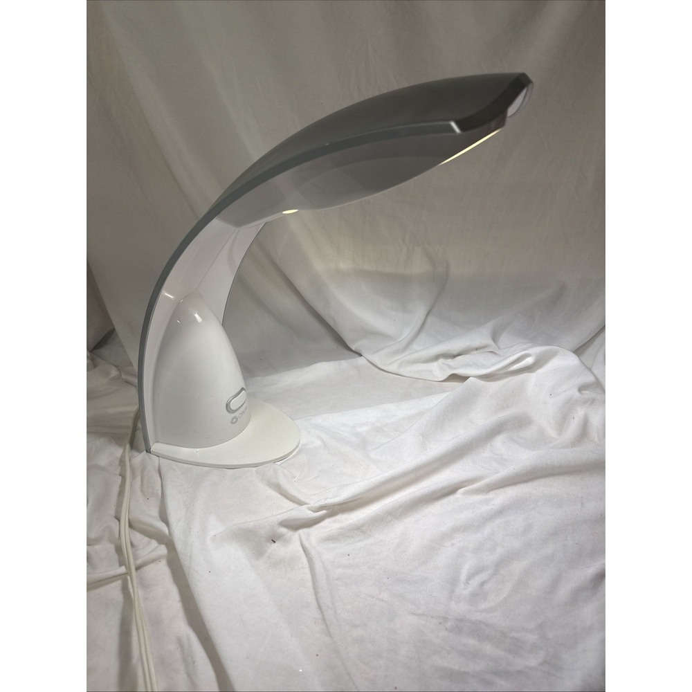 VTG Ottlite Task Desk Craft Space Age Office Light Silver Curve Lamp GX8026